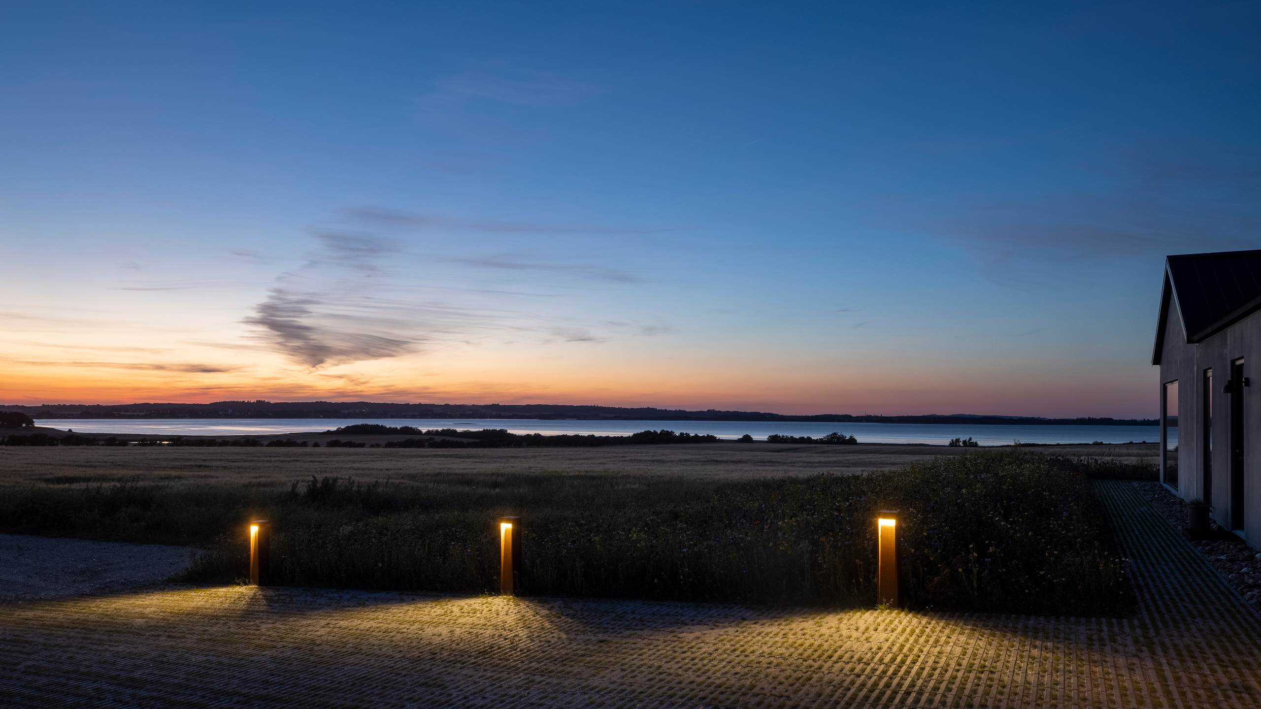 Symmetrical Lighting